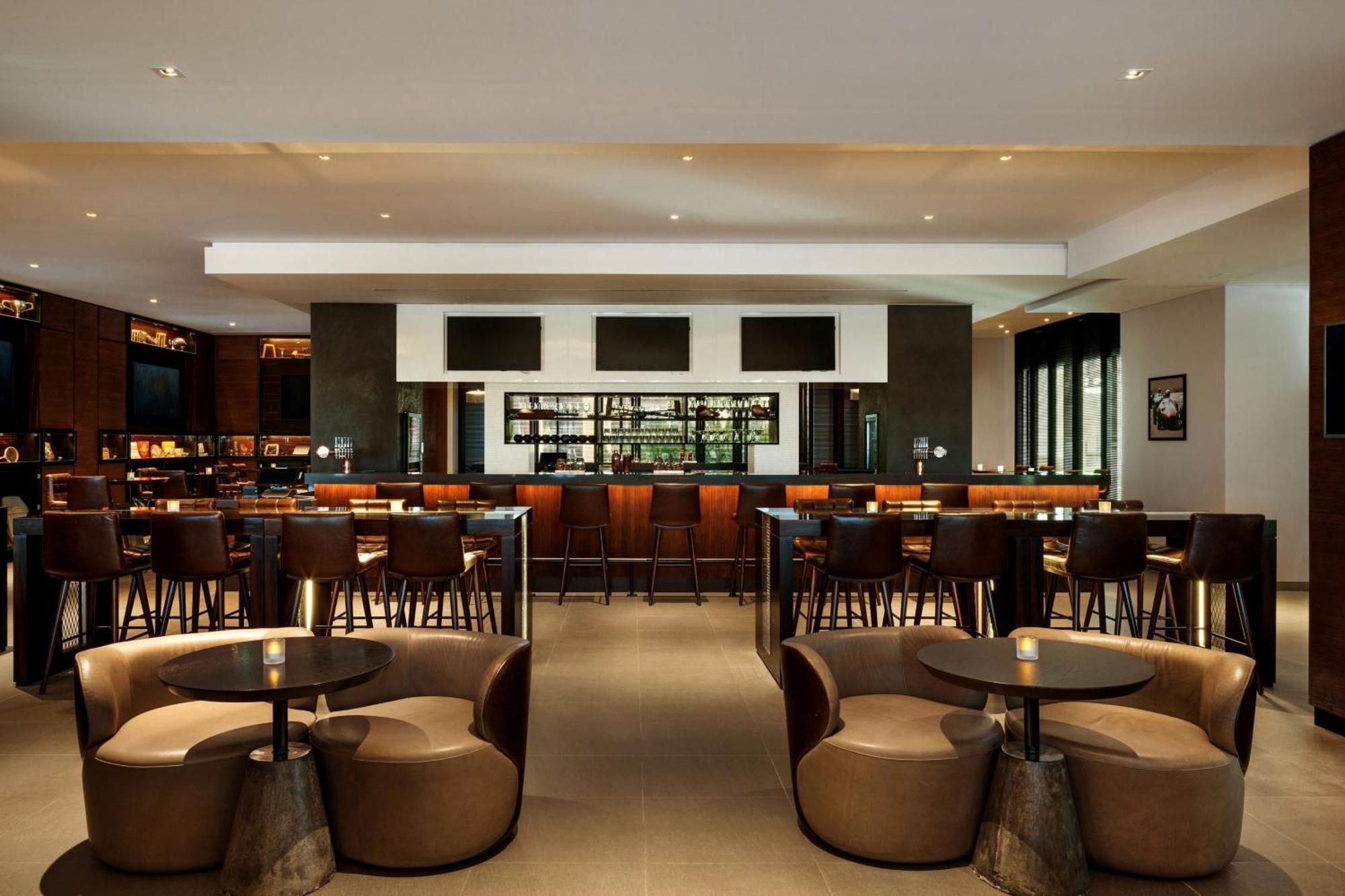 Jw Marriott Hotel Muscat Exterior photo