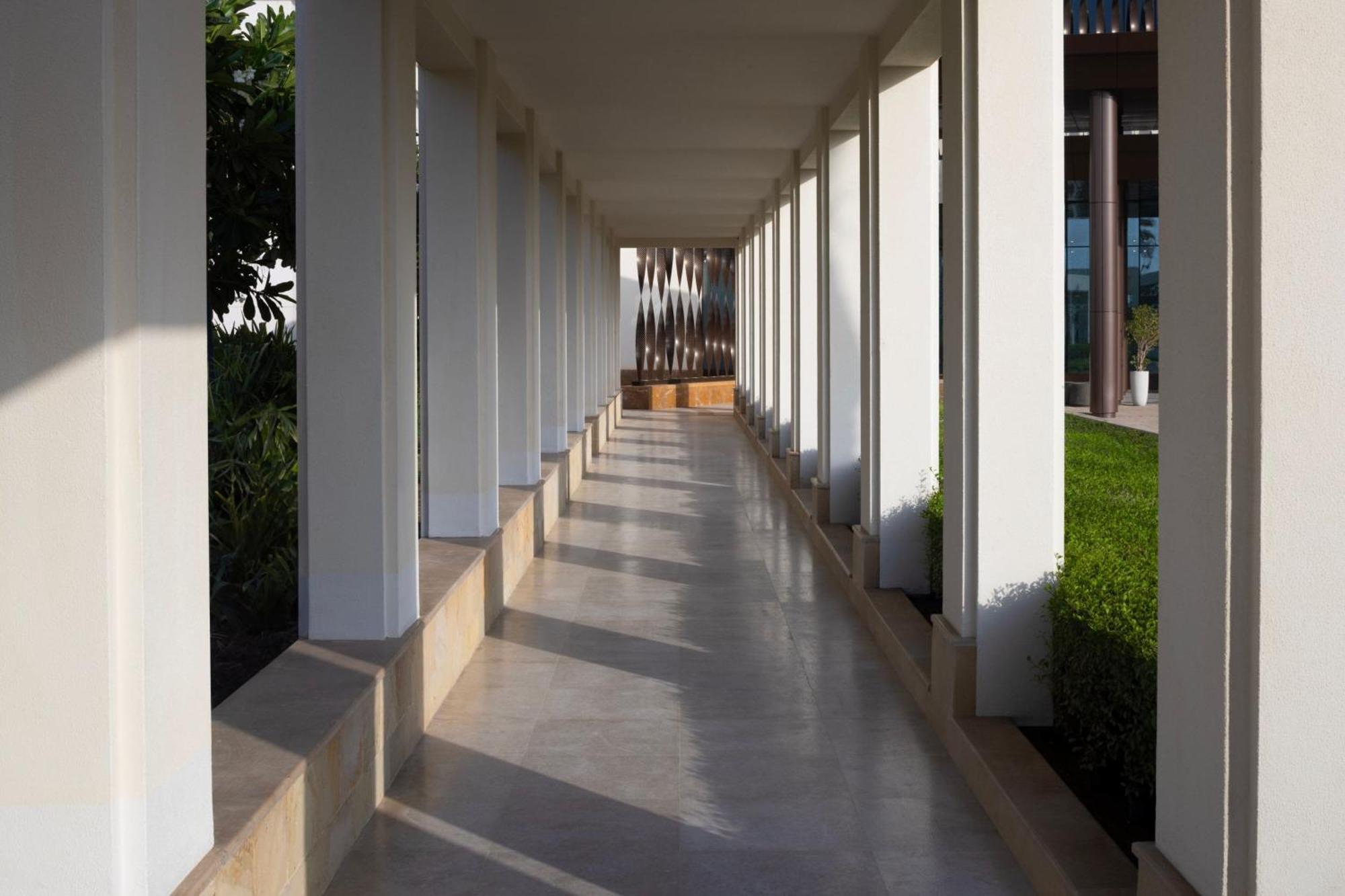 Jw Marriott Hotel Muscat Exterior photo